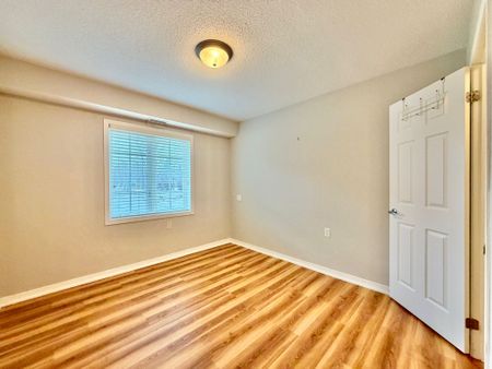 For Lease - 61 Clarington Boulevard Unit# 117, Clarington, Ontario - Photo 4