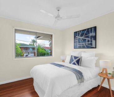 Stafford Heights - Photo 2