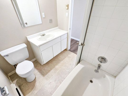 Uptown Apartments - Photo 1