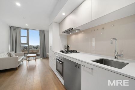 2304/36 La Trobe Street, Melbourne - Photo 2