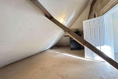 Dora's Green, Farnham, GU10 - Photo 5