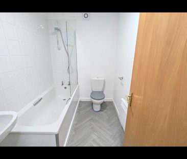 1 Bed Flat, Hackins Hey, L2 - Photo 2