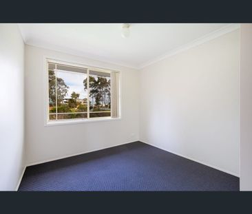 37 Sherwood Circuit, Penrith, NSW 2750 - Photo 6