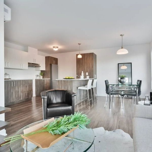 Studio - 4155-4175 Legault Street, Saint-Hubert - Photo 2