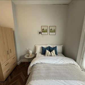 5 bedroom house to rent - Photo 2