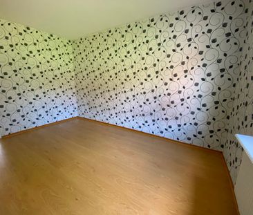 Hjelmarsrörsgatan 32 - Photo 1