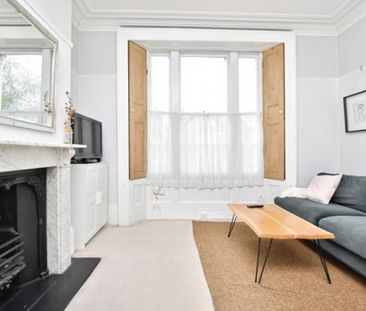 Proud to present this one-bedroom flat to let in popular Southville... - Photo 2