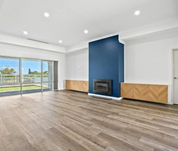 The Ultimate Family Home by the Sea - Photo 2