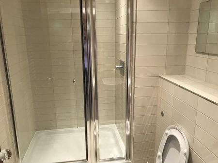 Falcon Drive, Cardiff - Photo 5