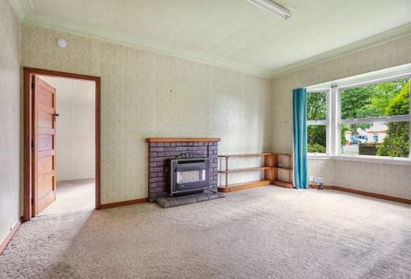 Tranquil and close to town - Photo 3