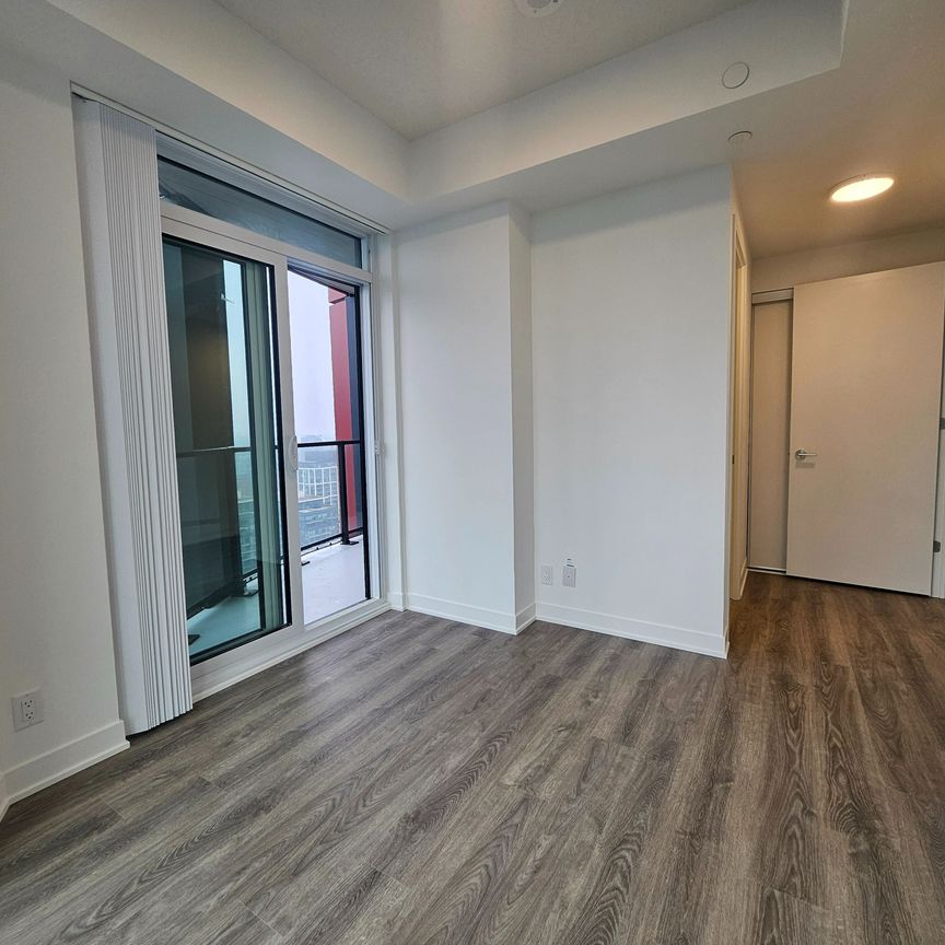 For Lease - 180 Front Street Unit# 3812, Toronto, Ontario - Photo 1