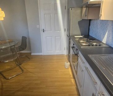 2 Bed - 326 Whitehall Road, Leeds - LS12 5NP - Professional - Photo 5