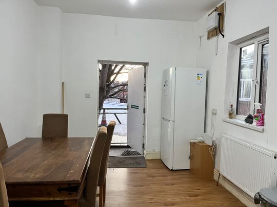 Room in a Shared House, Refurbished Mmu Uom Piccadilly Stat, M12 - Photo 1