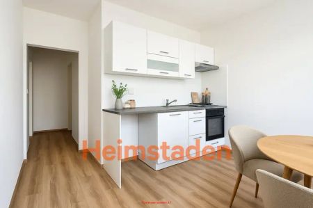 Pronájem bytu 3+1 75 m - Fotografie 3