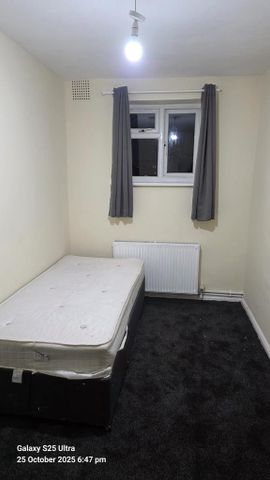 House share to rent - Photo 2