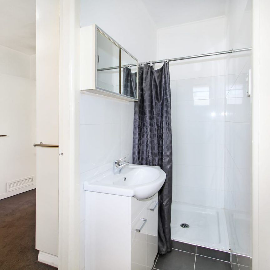 2 bedroom Unit - Photo 1