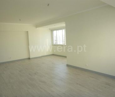 Apartment T4 / Lisboa, Benfica - Photo 4