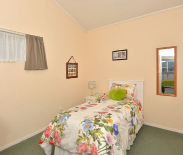 Standalone Two Bedroom Home - Photo 5