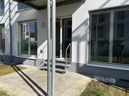 NEUZEUG TRAUMHAFTE ca. 55 m² ERDGESCHOSSWOHNUNG + SONNIGER GARTEN + PKW-Stellplatz - Foto 4