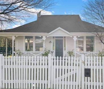 CROMWELL - 3 BEDROOMS - Photo 1