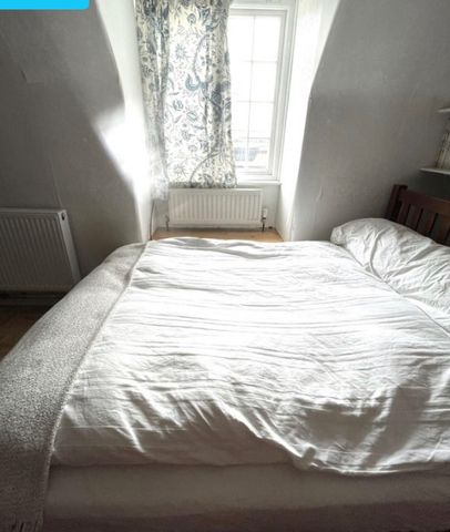 Room in a Shared Flat, Chalton Street, NW1 - Photo 3
