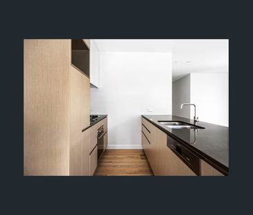 Experience Modern Comforts Right in the Centre of Ringwood - Photo 4