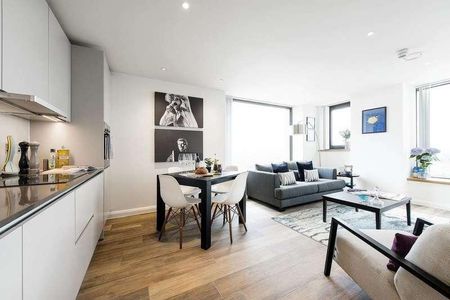 Vantage Point, Archway, N19 - Photo 2