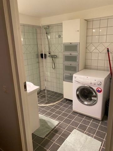 Södertälje - 1.5rok - tillsv - 9.430kr/mån - Photo 4