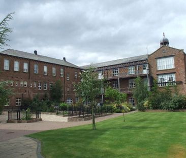 Apartment in Waterside House, Denton Holme - Photo 3