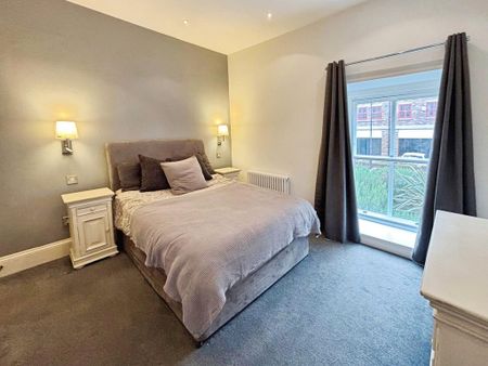 2 bedroom flat to rent - Photo 4