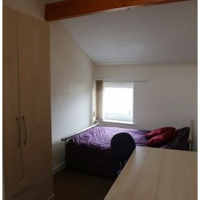 Large 2 Bed Apartment Close to University - Photo 1