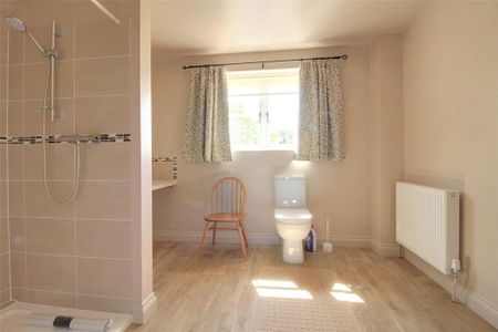 1 bedroom detached house to rent - Photo 5