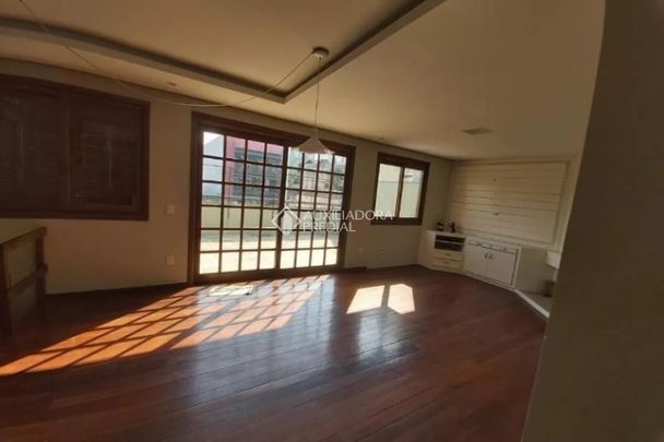Cobertura com 3 quartos e 190m² para alugar em Auxiliadora, Porto Alegre. - Foto 1