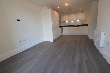 1 bedroom apartment to rent - Photo 4