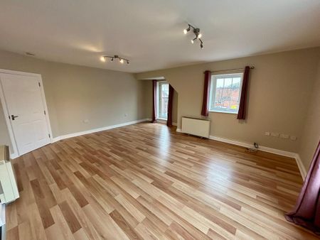 2 bedroom flat to rent - Photo 5