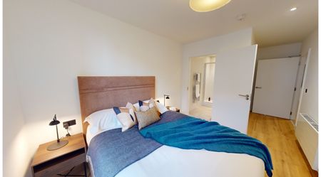 Three Bedrooms @ Rockpoint, Newtown Avenue, Blackrock, County Dublin. - Photo 2