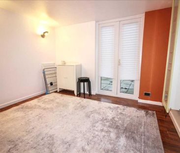 2 bedroom semi-detached house to rent - Photo 3