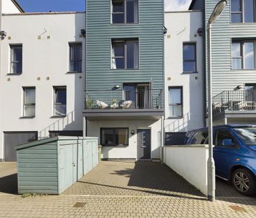 2 bedroom terraced house to rent - Photo 3