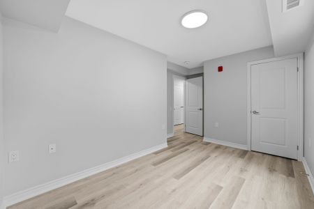 For Lease - 63 Vine Street Unit# 103, St. Catharines, Ontario - Photo 5