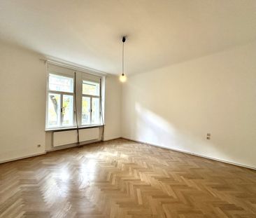 ERSTBEZUG nach Teil-Sanierung – 3-Zimmer-Altbauwohnung mit separate... - Foto 4