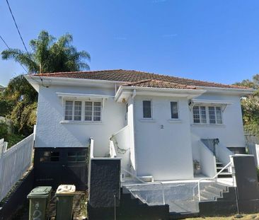 1 / 2 Day Street, Hamilton QLD 4007 - Photo 4