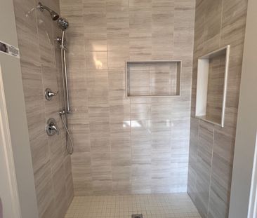 For Lease - 9 Wagon Lane, Barrie, Ontario - Photo 3