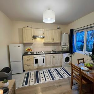 1 Bed Flat, Dalston Lane, E8 - Photo 2