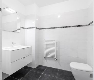 Location Appartement 1 pièce 24m² NICE 06100 - Photo 2