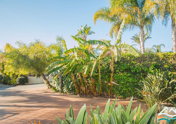 VILLA FOR RENT ALL YEAR ROUND WITH PRIVATE POOL IN MORAIRA