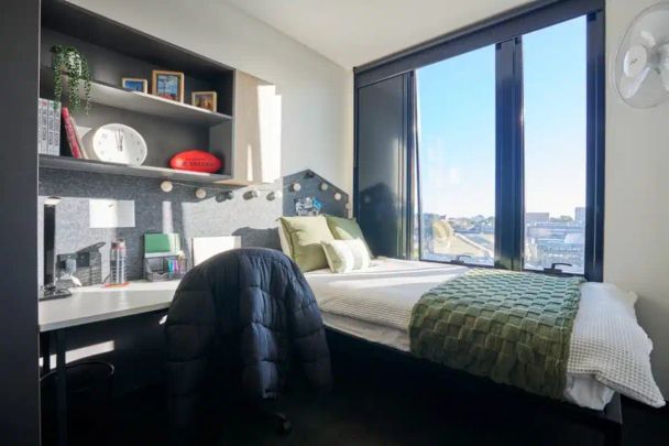 Lincoln Premier Ensuite - Photo 1