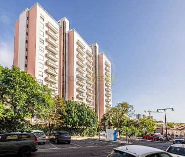 Apartment T4 in São Domingos de Benfica, Lisboa - Photo 5
