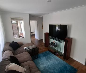 Mount Hawthorn - Photo 2