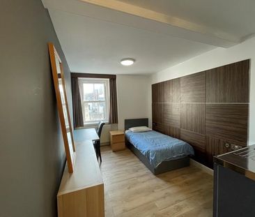 Studio to rent - Photo 5