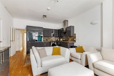 Montana Road, London, SW17 ground floor flat to rent - Photo 4